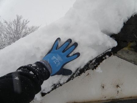 灰小屋の積雪