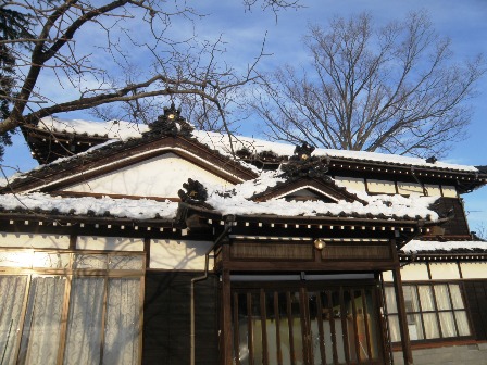 屋根雪降ろし後の様子